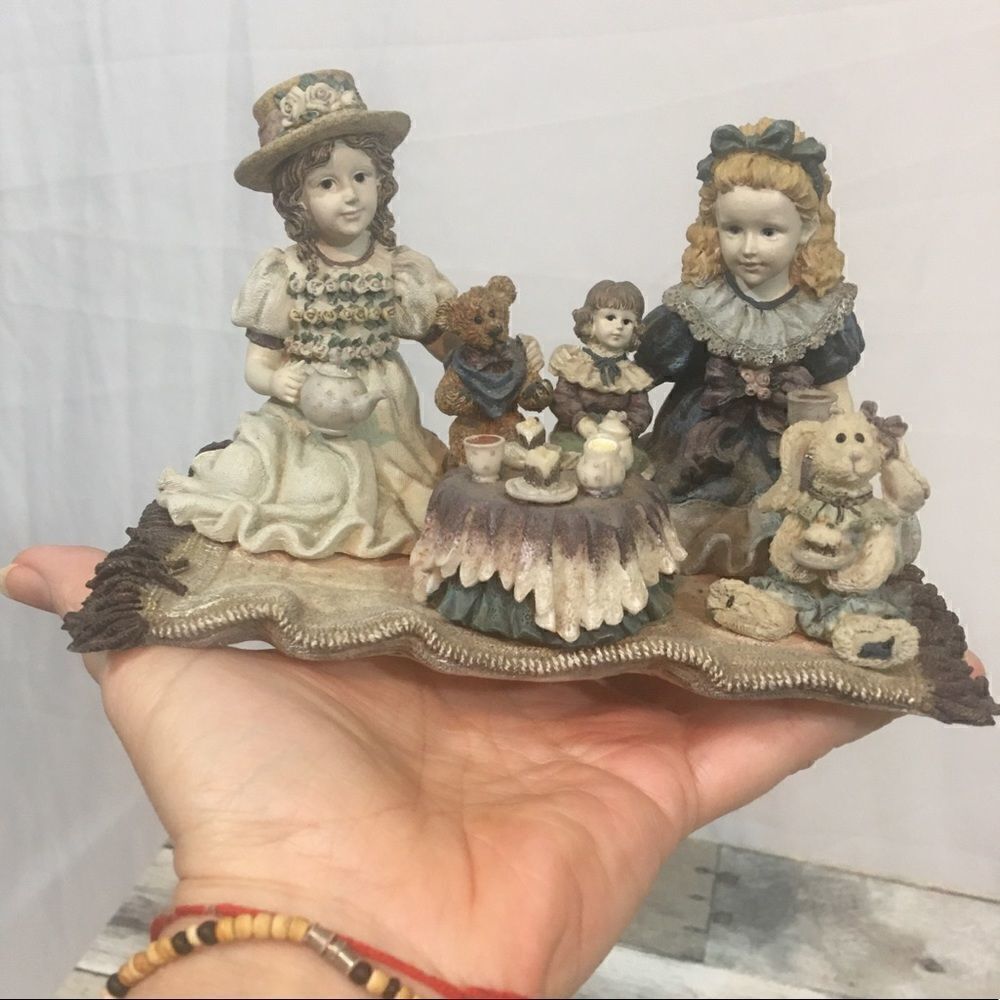 yesterday’s child dollhouse collection tea for 4